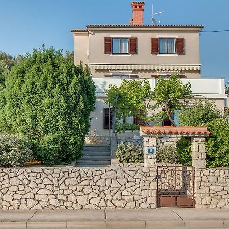 Apartment Simona Mali Losinj Bagian luar foto